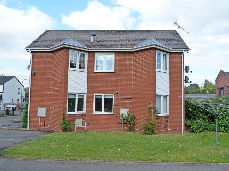 Flat 2/Beverley Court, Foley Street, Hereford