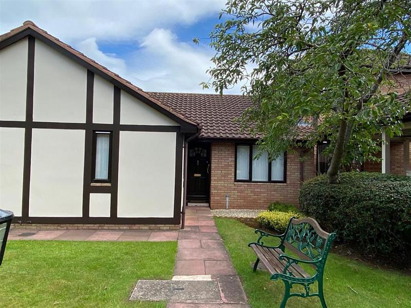 33 Brook Farm Court, Belmont, Hereford
