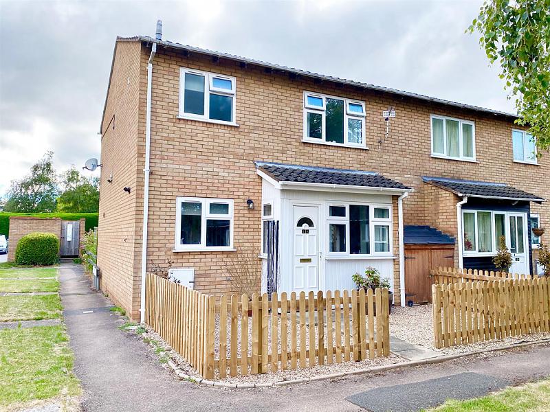 18 Chepstow Walk, Bobblestock, Hereford