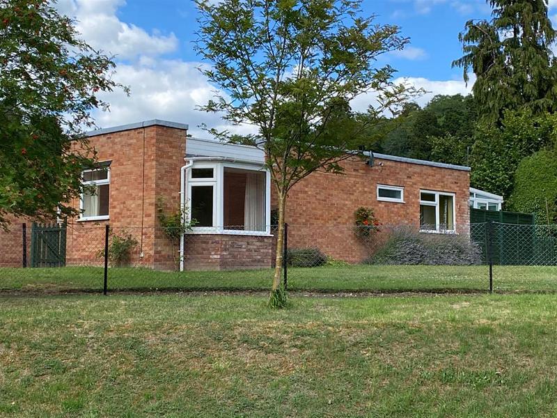 48 Scotch Firs, Fownhope, Hereford