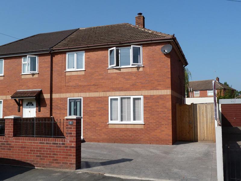 7 Bishopstone Road, Whitecross, Hereford