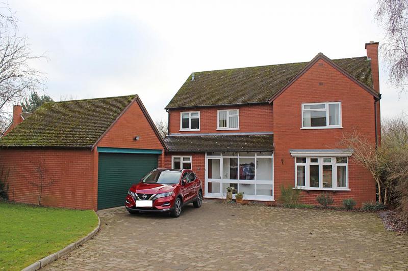 12 Eleanor Avenue, Hampton Park, Hereford
