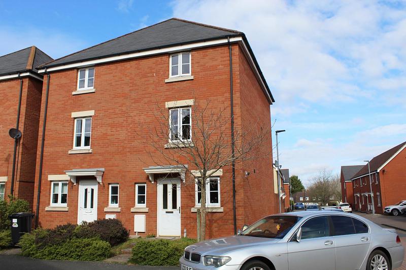 42 Staddlestone Circle, Saxon Gate, Hereford