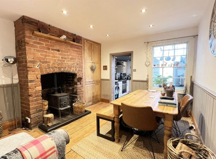 44 Moorfield Street, Moorfields, Hereford, HR4 9JL - photo 5