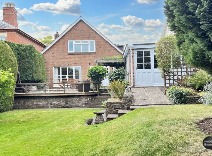 Laburnum, 16a Tower Road, Hereford, HR4 0LF - photo 2