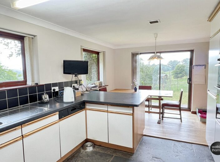 Woodlands, Stoke Lacy, Herefordshire, HR7 4RF - photo 9