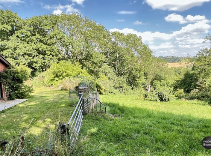 Woodlands, Stoke Lacy, Herefordshire, HR7 4RF - photo 3