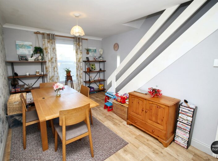 100 Park Street, St James, Hereford, HR1 2RE - photo 3