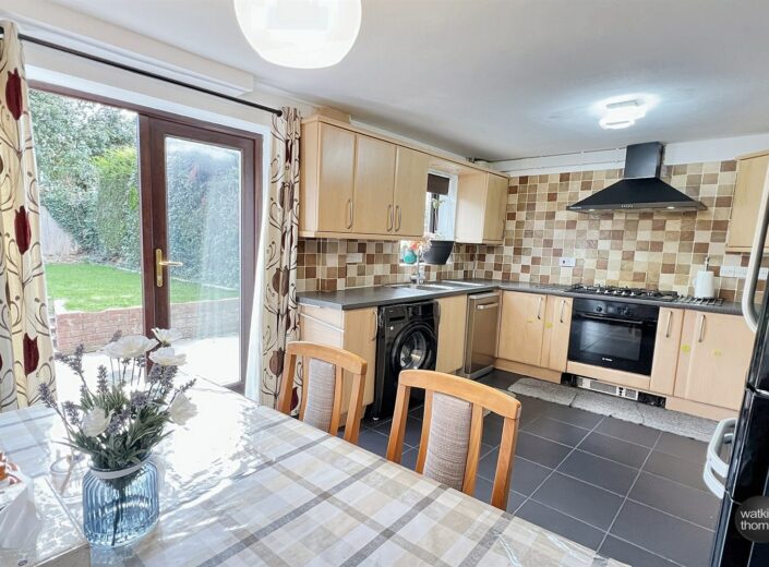 26 Thistledown Grove, Hampton Dene, Hereford, HR1 1AZ - photo 8