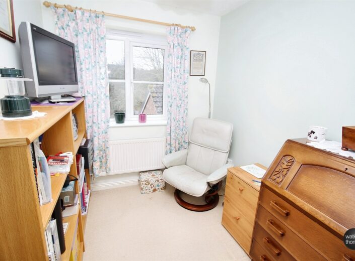 48 Warwick Road, Lower Bullingham, Hereford, HR2 6FB - photo 12