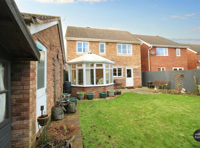 48 Warwick Road, Lower Bullingham, Hereford, HR2 6FB - photo 14