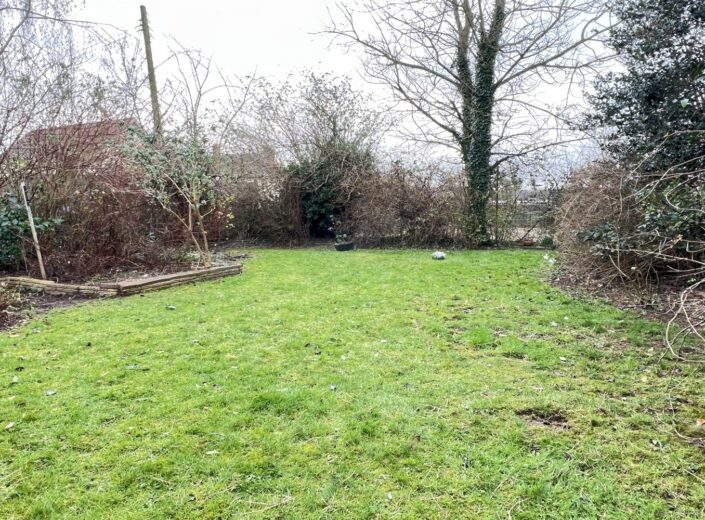 2 Cloverdale Drive, Preston On Wye, Herefordshire, HR2 9JU - photo 14