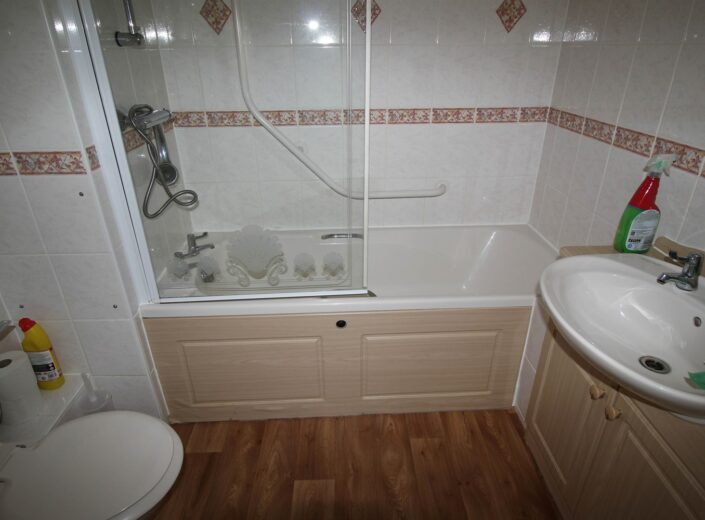 46 Watkins Court, Old Mill Close, Hereford, HR4 0AQ - photo 11