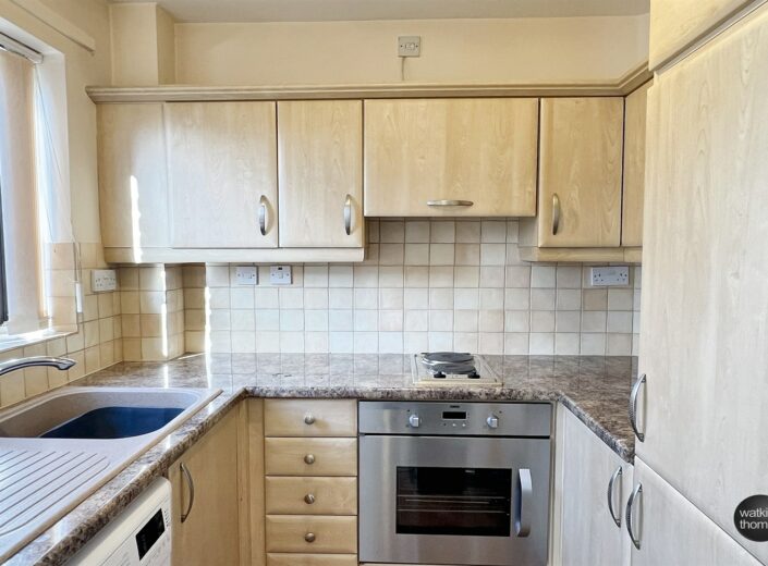 16 Brook Farm Court, Belmont, Hereford, HR2 7TZ - photo 3