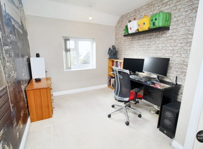 39 Princess Avenue, College Estate, Hereford, HR1 1HJ - photo 11