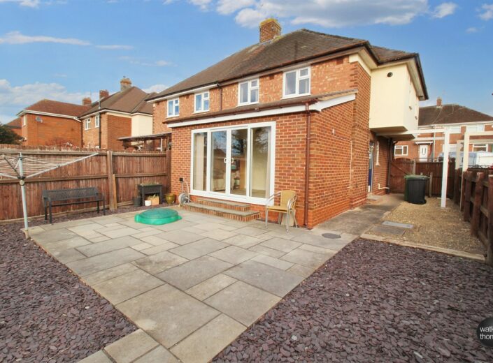 39 Princess Avenue, College Estate, Hereford, HR1 1HJ - photo 3