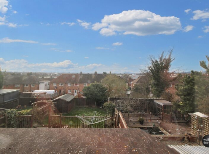 39 Princess Avenue, College Estate, Hereford, HR1 1HJ - photo 15