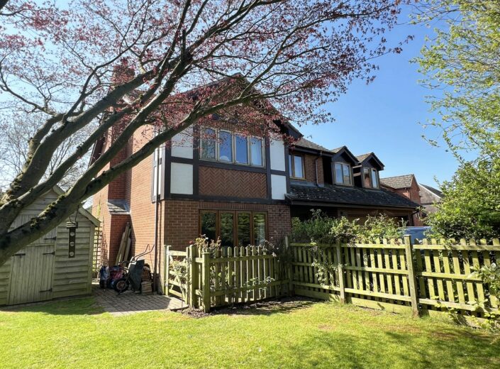 The Willows, Bridge Farm, Wellington, Hereford, HR4 8AZ - photo 1