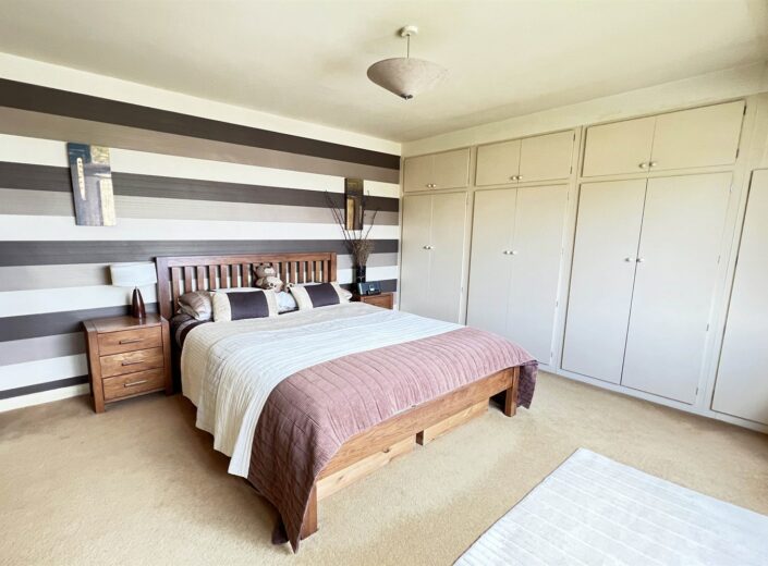 52 Loder Drive, Aylestone Hill, Hereford, HR1 1DS - photo 12