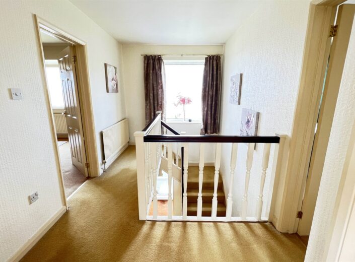 52 Loder Drive, Aylestone Hill, Hereford, HR1 1DS - photo 11