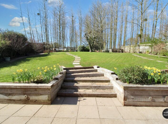 4 The Pippins, Old Clehonger, Hereford HR2 9SG - photo 27