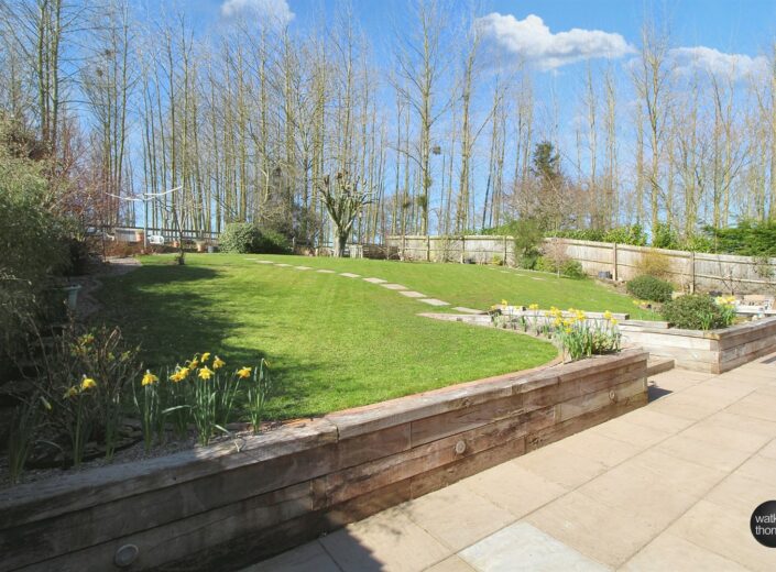 4 The Pippins, Old Clehonger, Hereford HR2 9SG - photo 28