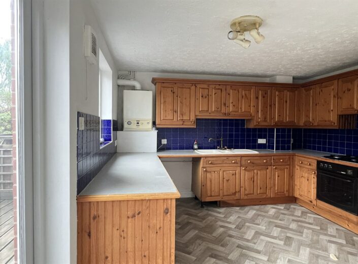 16 Coningsby Court, Coningsby Street, Hereford, HR1 2DF - photo 8