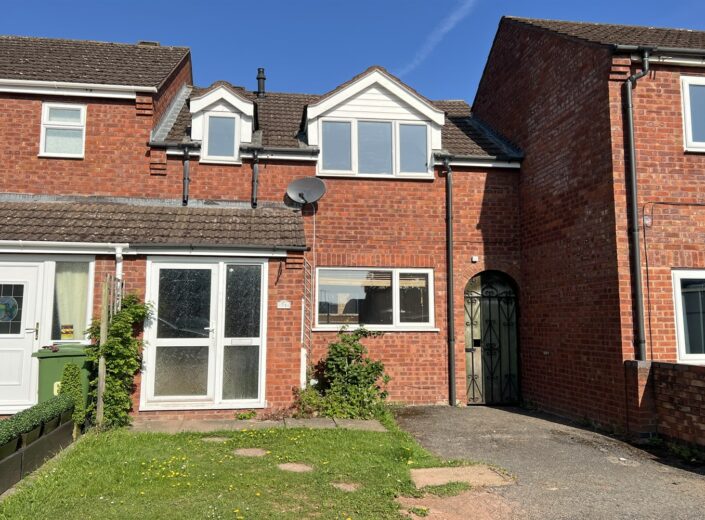 71 Grosmont Grove, Newton Farm, Hereford, HR2 7EG - photo 1