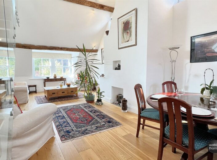 The Penthouse, 102 East Street, Hereford, HR1 2LW - photo 8