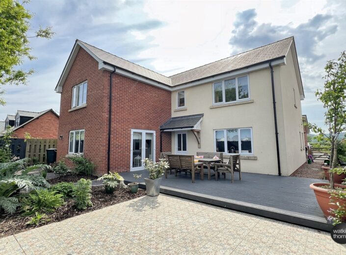 1 Ramblers Way, Winforton, Herefordshire, HR3 6EP - photo 2