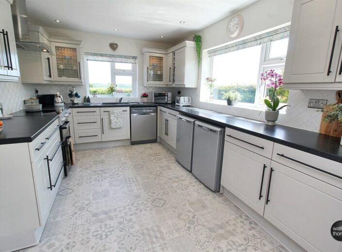 Meadow Edge, Eaton Bishop, Herefordshire, HR2 9QW - photo 10