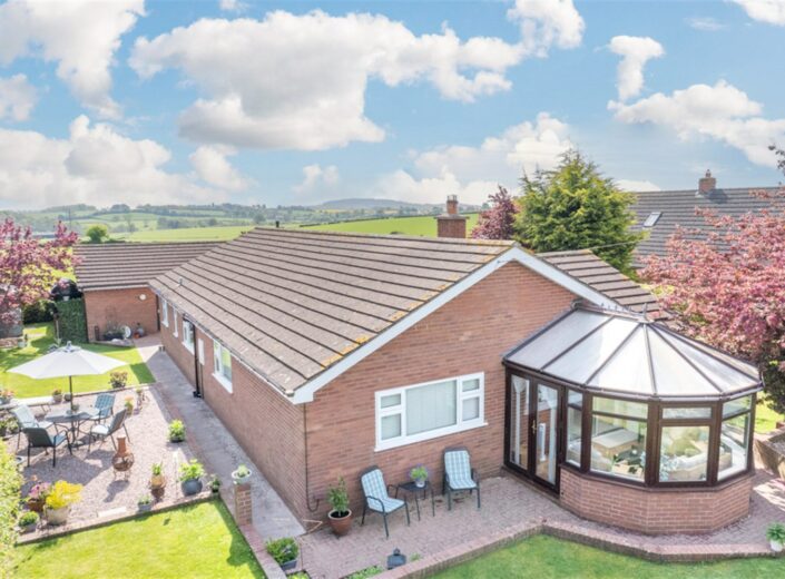 Meadow Edge, Eaton Bishop, Herefordshire, HR2 9QW - photo 1