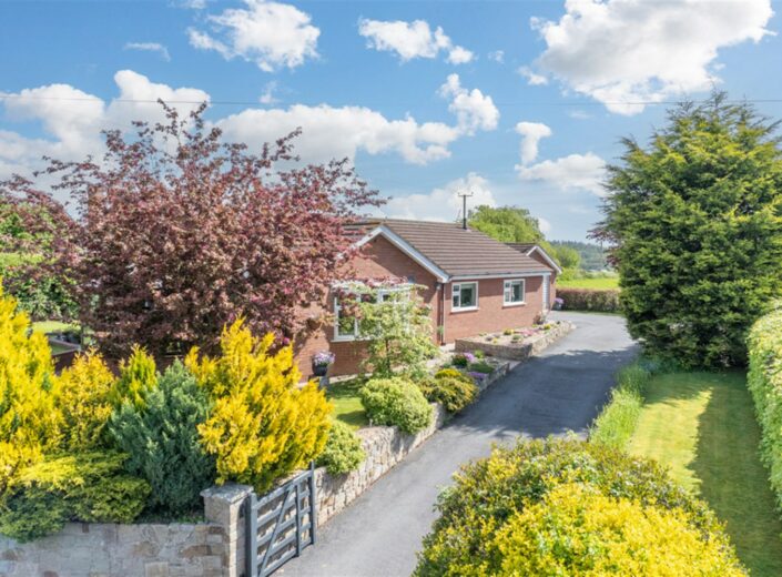 Meadow Edge, Eaton Bishop, Herefordshire, HR2 9QW - photo 2