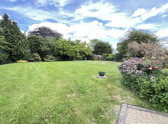 Ridge Acre, Longlands, Marden, Herefordshire, HR1 3ES - photo 4