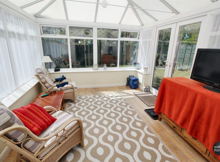 21 Hever Road, Lower Bullingham, Hereford, HR2 6EW - photo 5