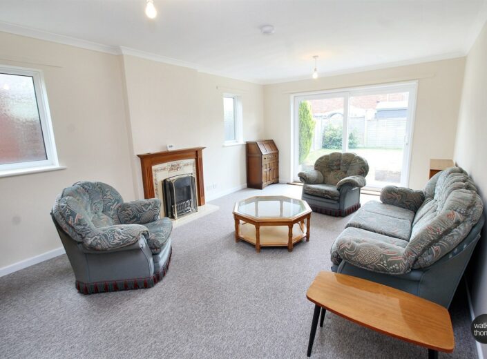 12 Irvine Close, Kings Acre, Hereford, HR4 0RE - photo 5