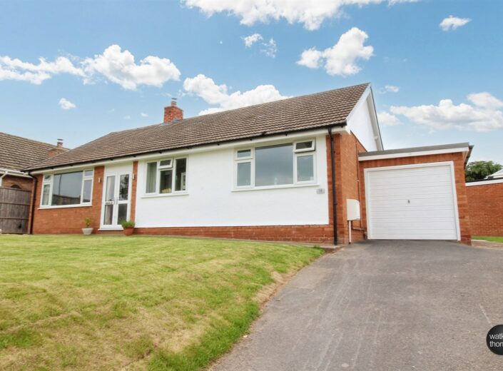 16 Tillington Road, Hereford, HR4 9QJ - photo 1