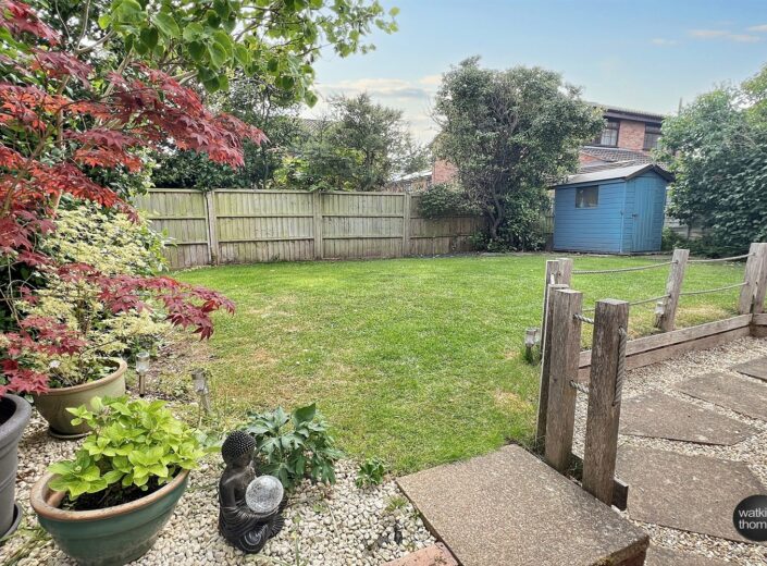 27 Grampian Close, Kings Acre, Hereford, HR4 0TA - photo 4