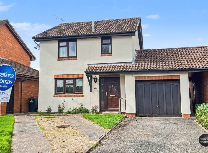 5 Huntsmans Drive, Kings Acre, Hereford, HR4 0PN - photo 1