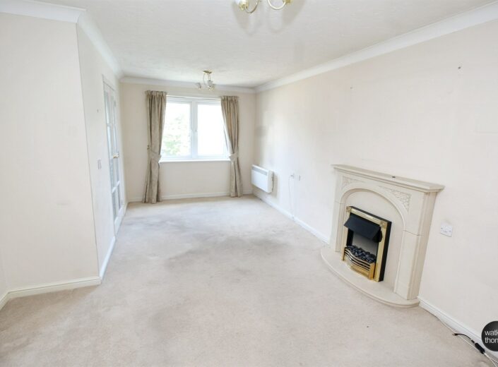 19 Watkins Court, Old Mill Close, Hereford, HR4 0AQ - photo 4