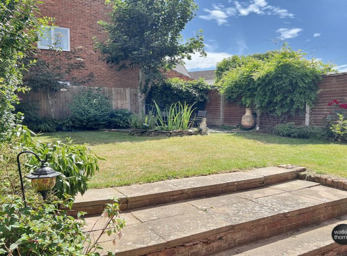 125 St Peters Close, Moreton On Lugg, Hereford, HR4 8DW - photo 4