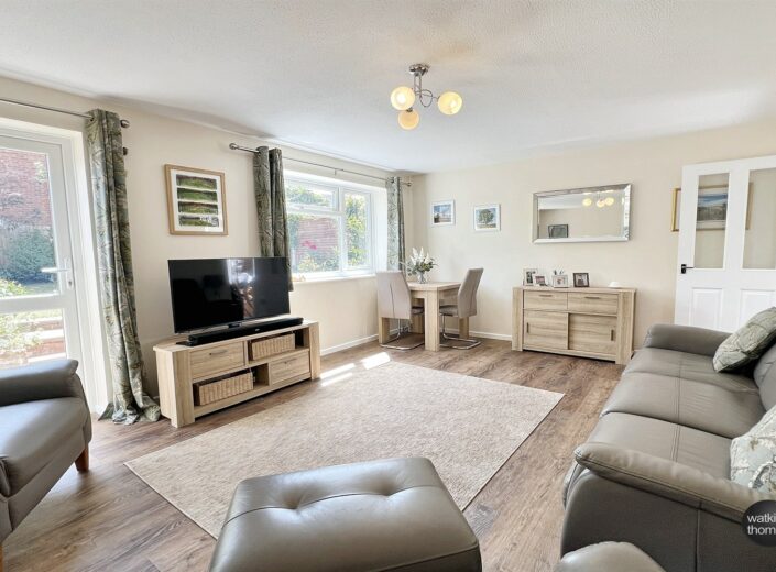 125 St Peters Close, Moreton On Lugg, Hereford, HR4 8DW - photo 7