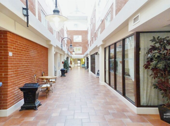 111 Eign Brook Court, The Rose Garden, Ledbury Road, Hereford, HR1 2TR - photo 14