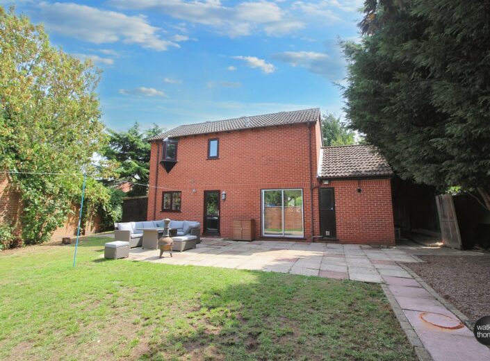 5 Bullrush Close, Off Ledbury Road, Hereford, HR1 2SU - photo 3