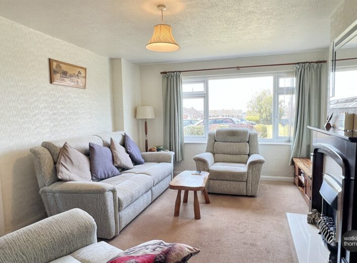 38 Hewitt Avenue, Kings Acre, Hereford, HR4 0QR - photo 3