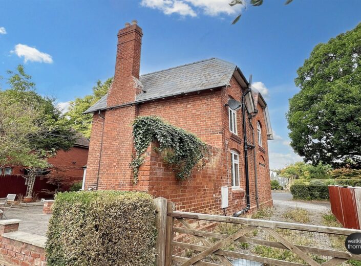 345 Kings Acre Road, Kings Acre, Hereford, HR4 0SL - photo 3