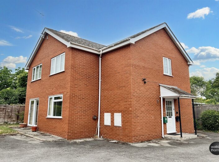 Flat 5, Beverley Court, Foley Street, Hereford, HR1 2SQ - photo 1