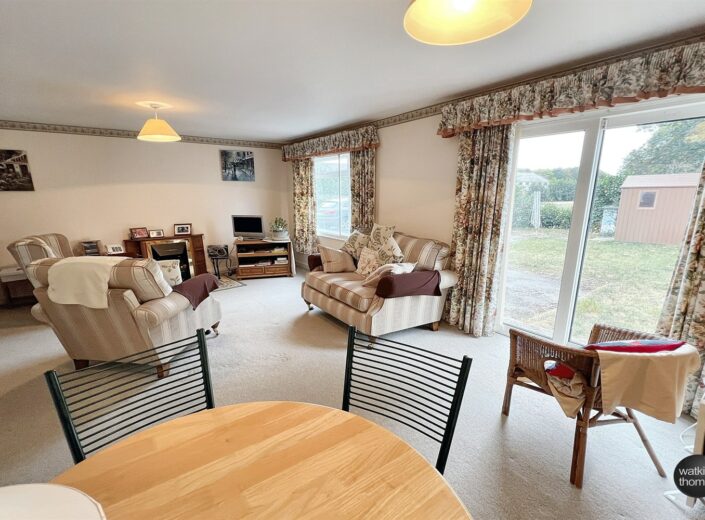 Flat 5, Beverley Court, Foley Street, Hereford, HR1 2SQ - photo 2