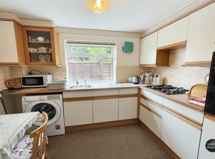Flat 5, Beverley Court, Foley Street, Hereford, HR1 2SQ - photo 4