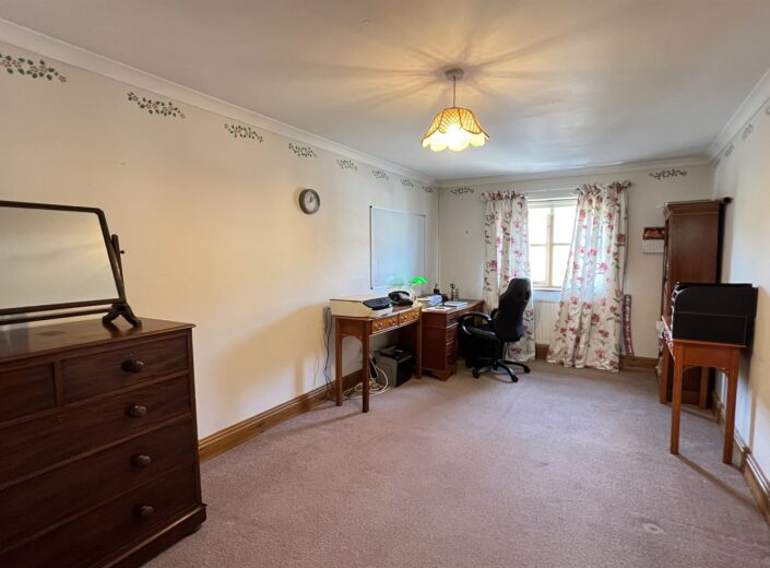 6 Ranelagh Street, Whitecross, Hereford, HR4 0DT - photo 13